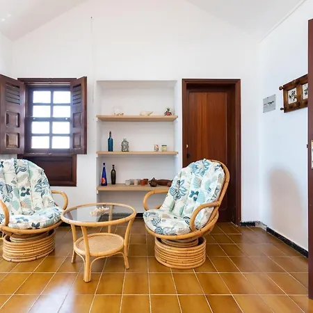 Home2book Stunning Sea Front House Σπίτι διακοπών