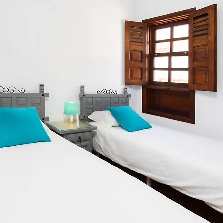 Σπίτι διακοπών Home2book Stunning Sea Front House *