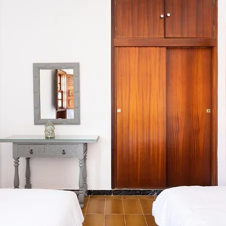 Home2book Stunning Sea Front House Σπίτι διακοπών